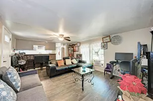 181 Waugh Way, Bastrop, TX 78602 - Photo 15