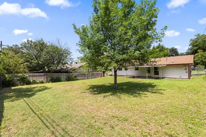 2409 Glen Springs Way, Austin, TX 78741 - Photo 29