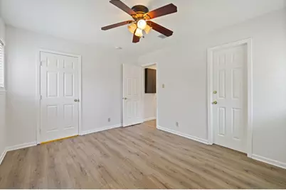 2409 Glen Springs Way, Austin, TX 78741 - Photo 23