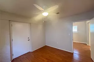 5408 Sunshine Dr, Austin, TX 78756 - Photo 15