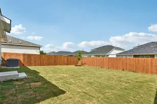 398 Ebbsfleet Dr, Uhland, TX 78640 - Photo 39