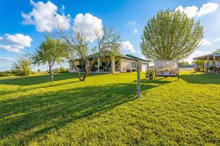 1644 Co Rd 139, Hutto, TX 78634 - Photo 17
