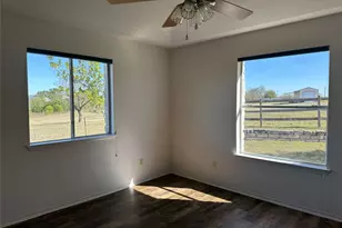 1644 Co Rd 139, Hutto, TX 78634 - Photo 9