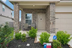 15535 Clove Spice Wy, San Antonio, TX 78073 - Photo 5
