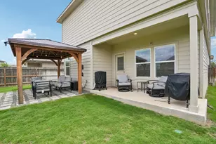 15535 Clove Spice Wy, Von Ormy, TX 78073 - Photo 29