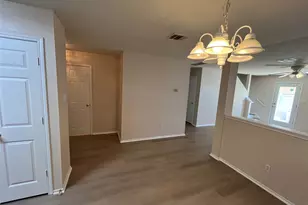 513 Crater Lake Dr, Pflugerville, TX 78660 - Photo 15