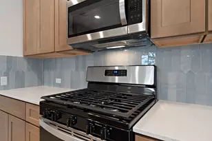 348 Glocken Ln, Kyle, TX 78640 - Photo 7