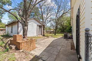 708 Hunter Dr, Rockdale, TX 76567 - Photo 23