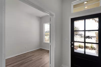 13817 Tucker Hedge Pass, Elgin, TX 78621 - Photo 9