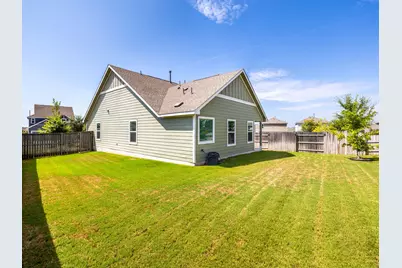 200 High Plains Pass, Liberty Hill, TX 78642 - Photo 23