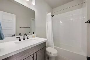 204 Roseleaf Ct, Liberty Hill, TX 78642 - Photo 27