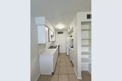 4322 Gillis Street #205, Austin, TX 78745 - Photo 5