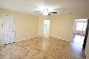 205 Rinehardt St, Hutto, TX 78634 - Photo 27