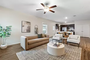 7101 Spirit Hill Rd, Austin, TX 78744 - Photo 1