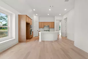 545 High Smt Dr, Georgetown, TX 78628 - Photo 13