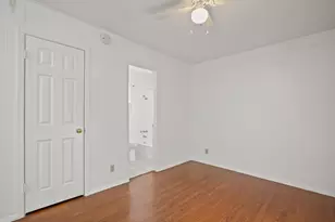 5300 Guadalupe St, Austin, TX 78751 - Photo 9