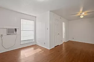 5300 Guadalupe St, Austin, TX 78751 - Photo 5