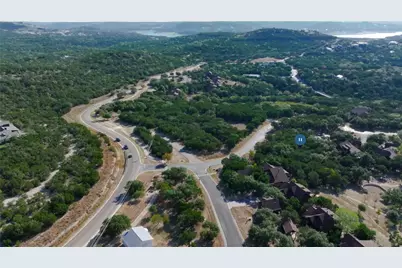 7212 Sunswept Drive, Jonestown, TX 78645 - Photo 7