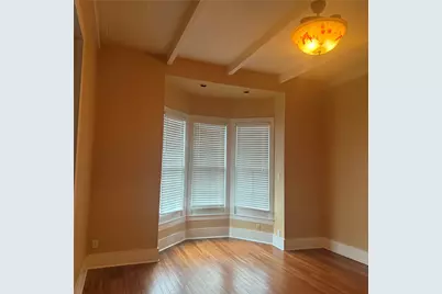 1604 S Austin Avenue, Georgetown, TX 78626 - Photo 9
