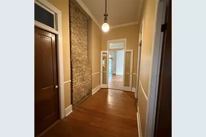 1604 S Austin Avenue, Georgetown, TX 78626 - Photo 7