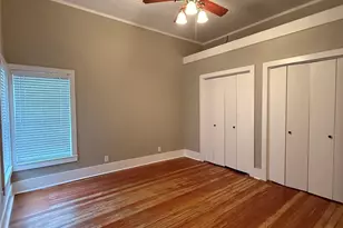 1604 S Austin Ave, Georgetown, TX 78626 - Photo 13