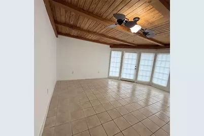 1604 S Austin Avenue, Georgetown, TX 78626 - Photo 25