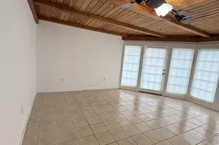 1604 S Austin Ave, Georgetown, TX 78626 - Photo 25