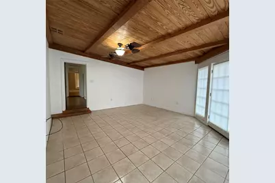 1604 S Austin Avenue, Georgetown, TX 78626 - Photo 33