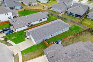 249 Sage Meadows Dr, San Marcos, TX 78666 - Photo 31