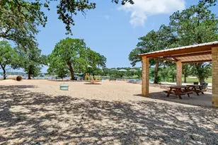 18803 Hogan Cir, Point Venture, TX 78645 - Photo 27