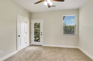 18803 Hogan Cir, Lago Vista, TX 78645 - Photo 11