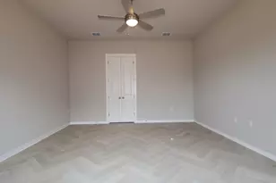 13206 Stabler Dr, Austin, TX 78652 - Photo 11