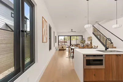 1610 Harvey #A, Austin, TX 78702 - Photo 9