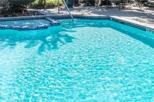 8001 Woodway Dr, Houston, TX 77063 - Photo 11