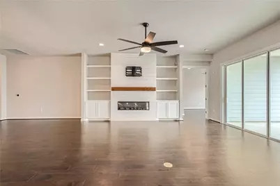 8304 Petronas Pass, Austin, TX 78744 - Photo 5