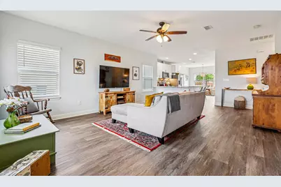 2415 Wilson Street, Bastrop, TX 78602 - Photo 3