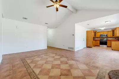 117 E Blancas Drive, Copperas Cove, TX 76522 - Photo 3