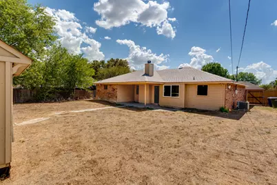 117 E Blancas Drive, Copperas Cove, TX 76522 - Photo 7