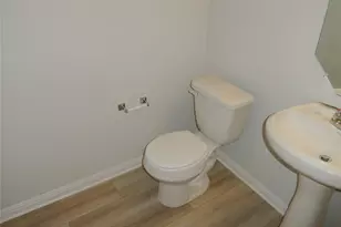 10906 Sentinel Dr, Austin, TX 78747 - Photo 15