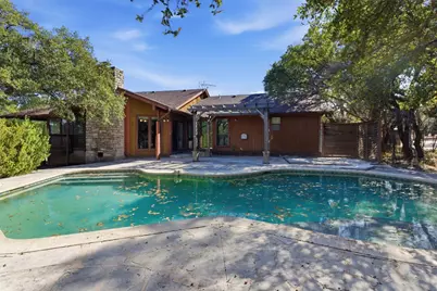 319 Fawnridge Street, Georgetown, TX 78628 - Photo 31