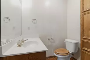 319 Fawnridge St, Georgetown, TX 78628 - Photo 17