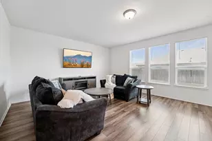 113 Uncle Billy Wy, Jarrell, TX 76537 - Photo 7