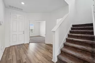 113 Uncle Billy Wy, Jarrell, TX 76537 - Photo 9