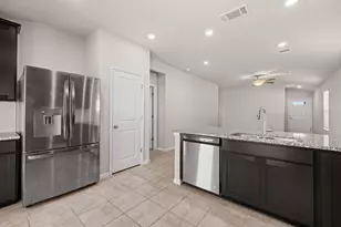 200 Longmount Cv, Liberty Hill, TX 78642 - Photo 15