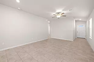 200 Longmount Cv, Liberty Hill, TX 78642 - Photo 11