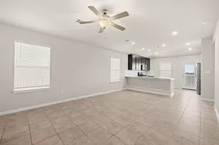 200 Longmount Cv, Liberty Hill, TX 78642 - Photo 9