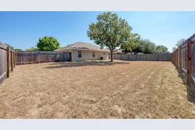 407 Bent Wood Drive, Leander, TX 78641 - Photo 5