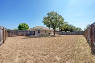 407 Bent Wood Dr, Leander, TX 78641 - Photo 5