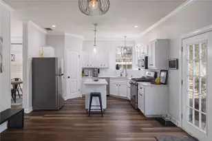 2210 Parkland Cove, Round Rock, TX 78681 - Photo 11