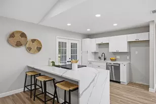 205 Sunshine Dr, Georgetown, TX 78628 - Photo 3